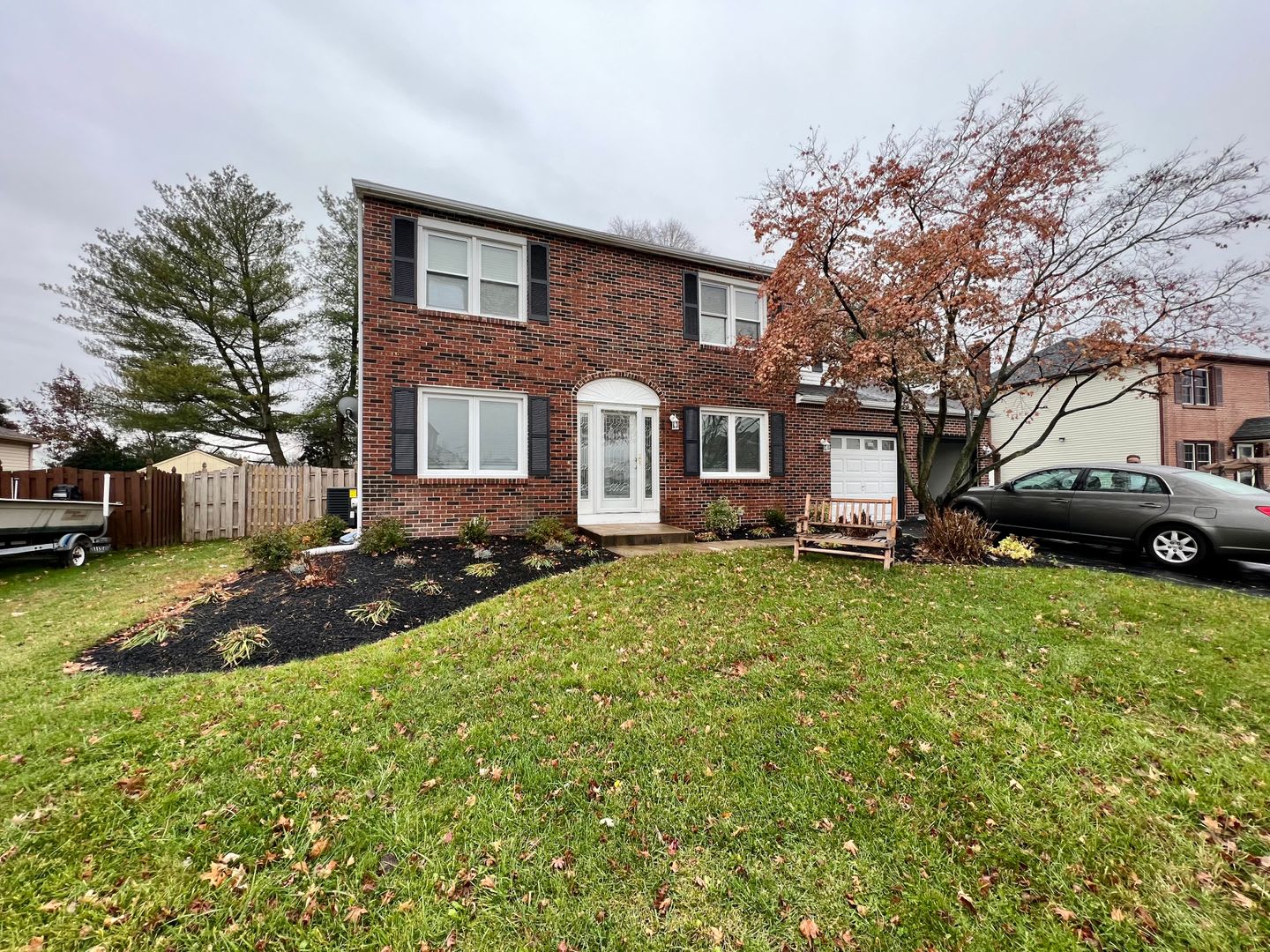 Beautiful 4-Bedroom Single Family Home in Bensalem! Available mid-August! – photo 1