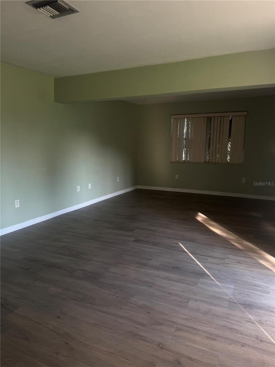 589 E NORMANDY BLVD. – photo 5