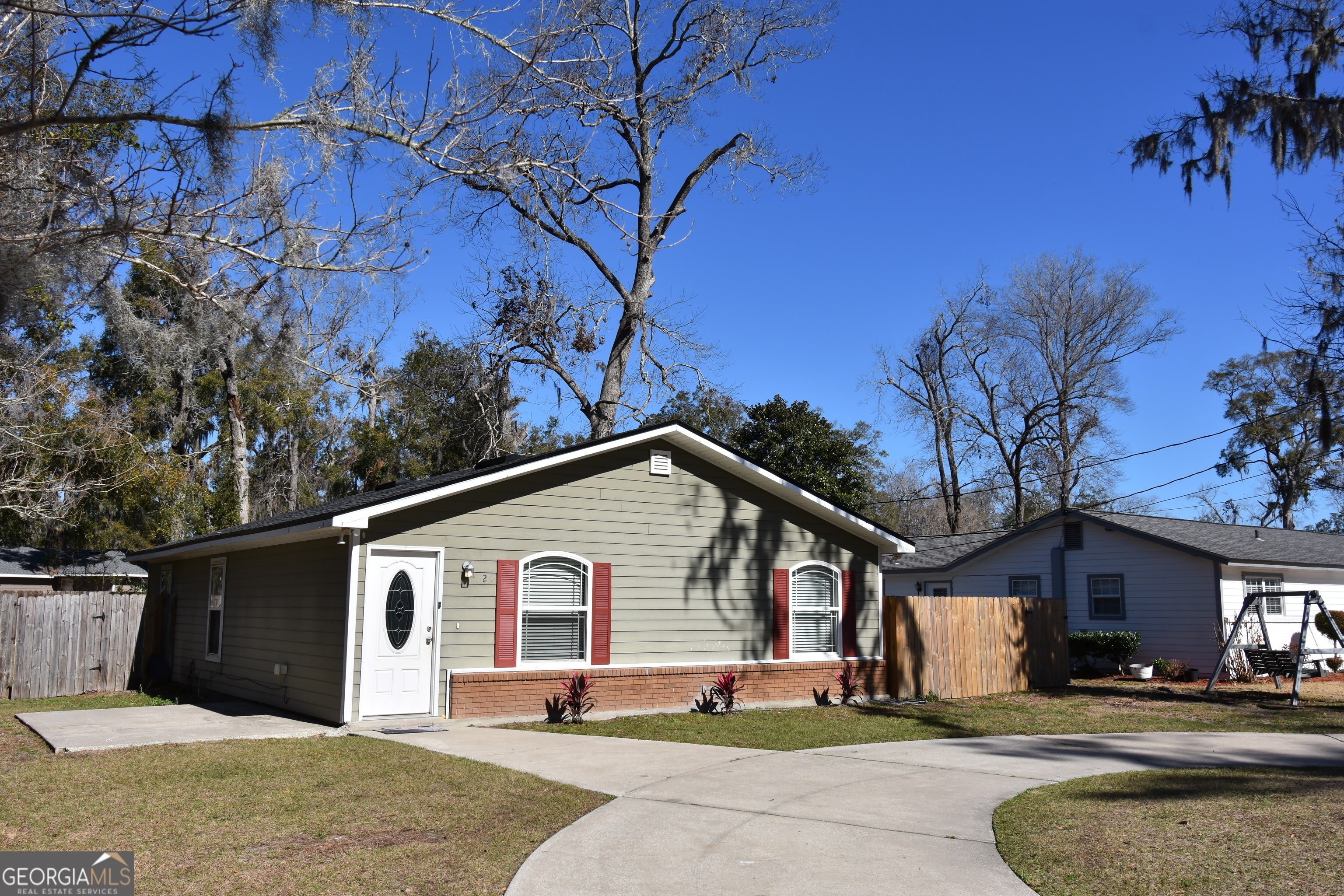 208 Gunter Street – photo 2