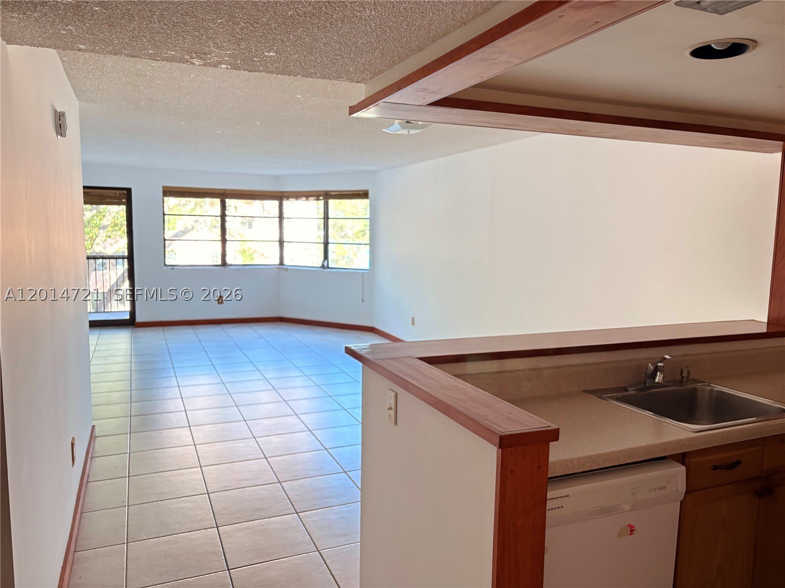 20860 San Simeon Way – photo 2