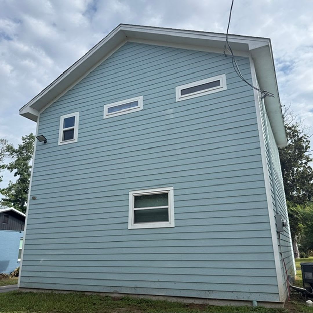 2 Bedroom 1 Bath House – photo 2