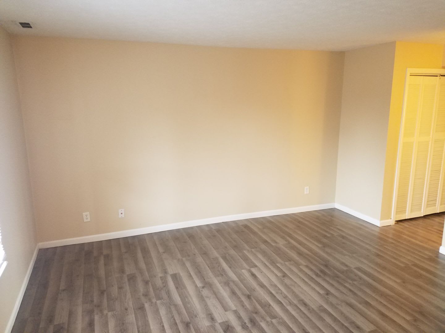 601 Wooddale Terrace – photo 4