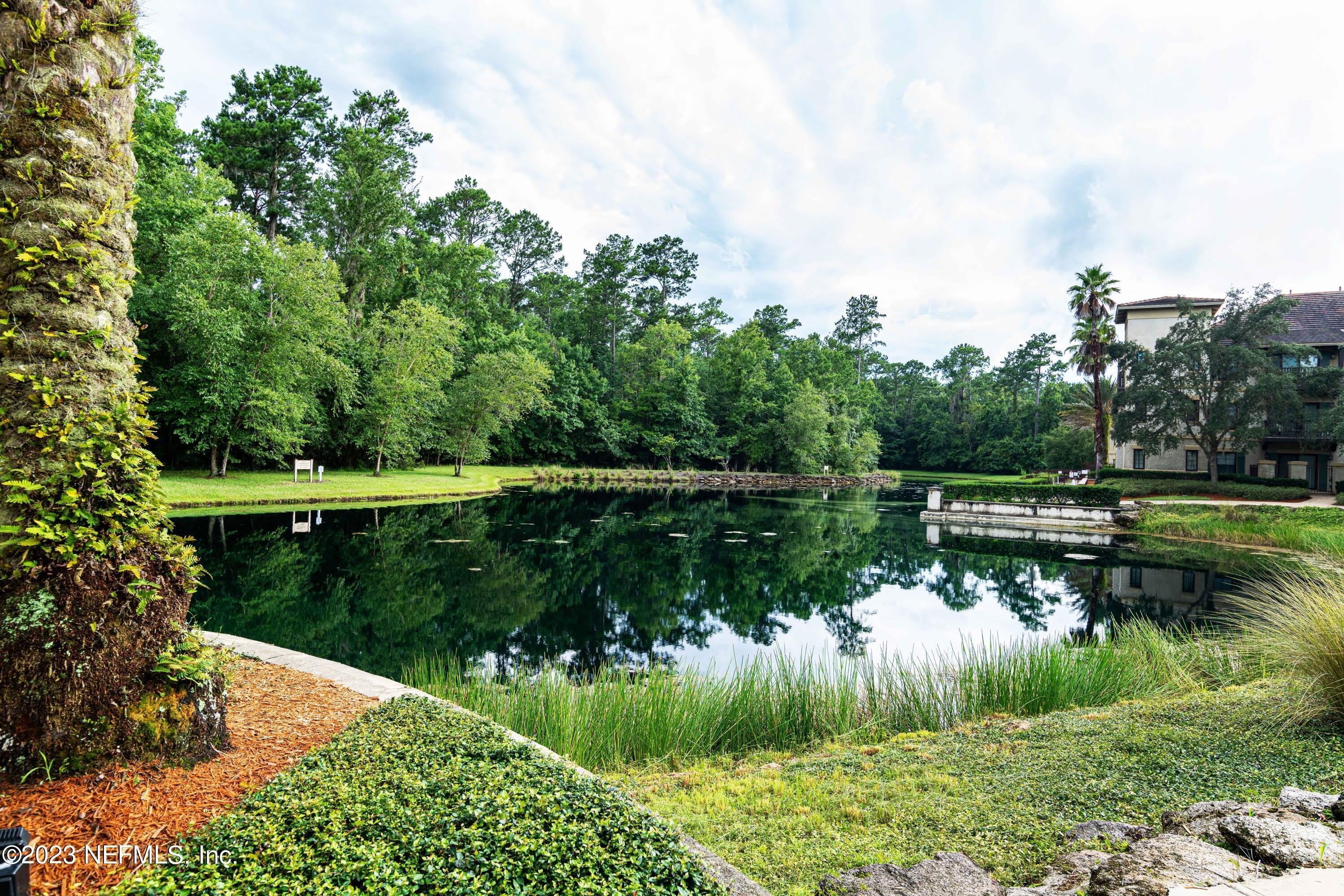 945 REGISTRY Boulevard – photo 3
