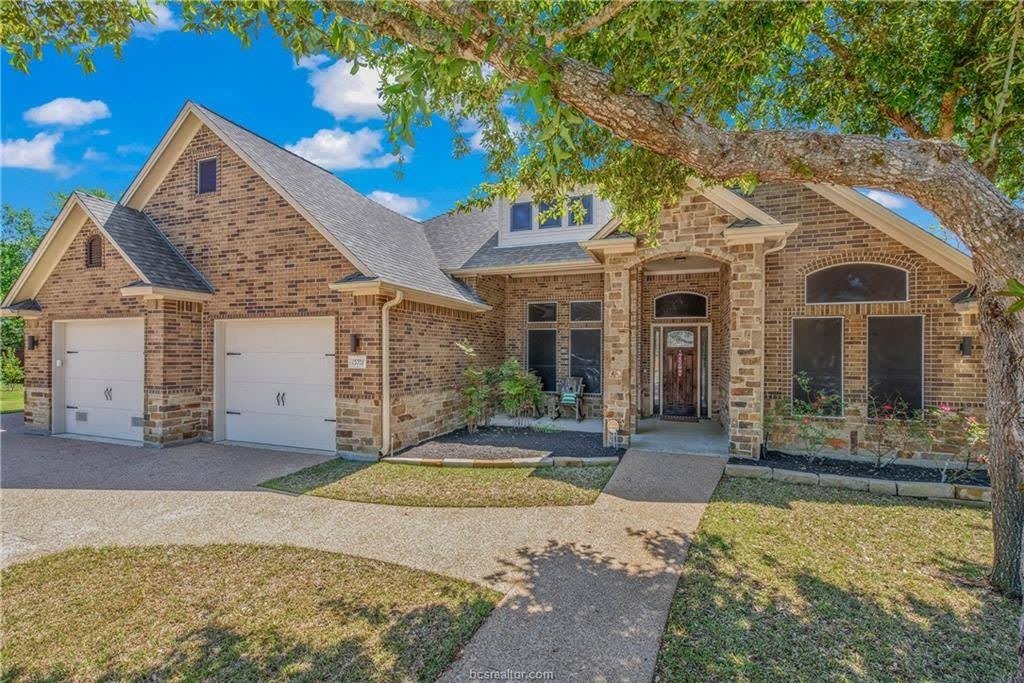 15701 Timber Creek Lane – photo 2