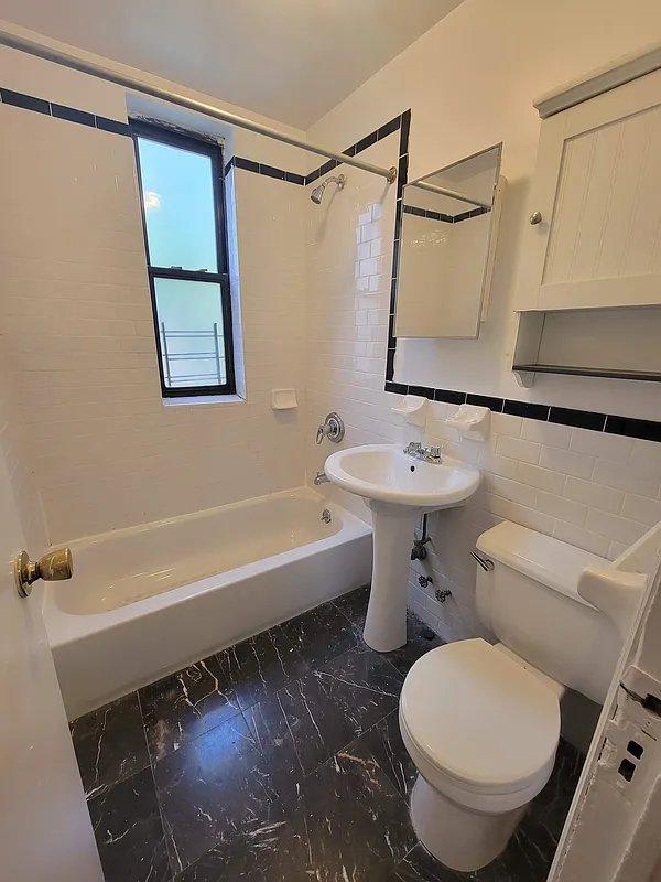647 West 169th Street – photo 5
