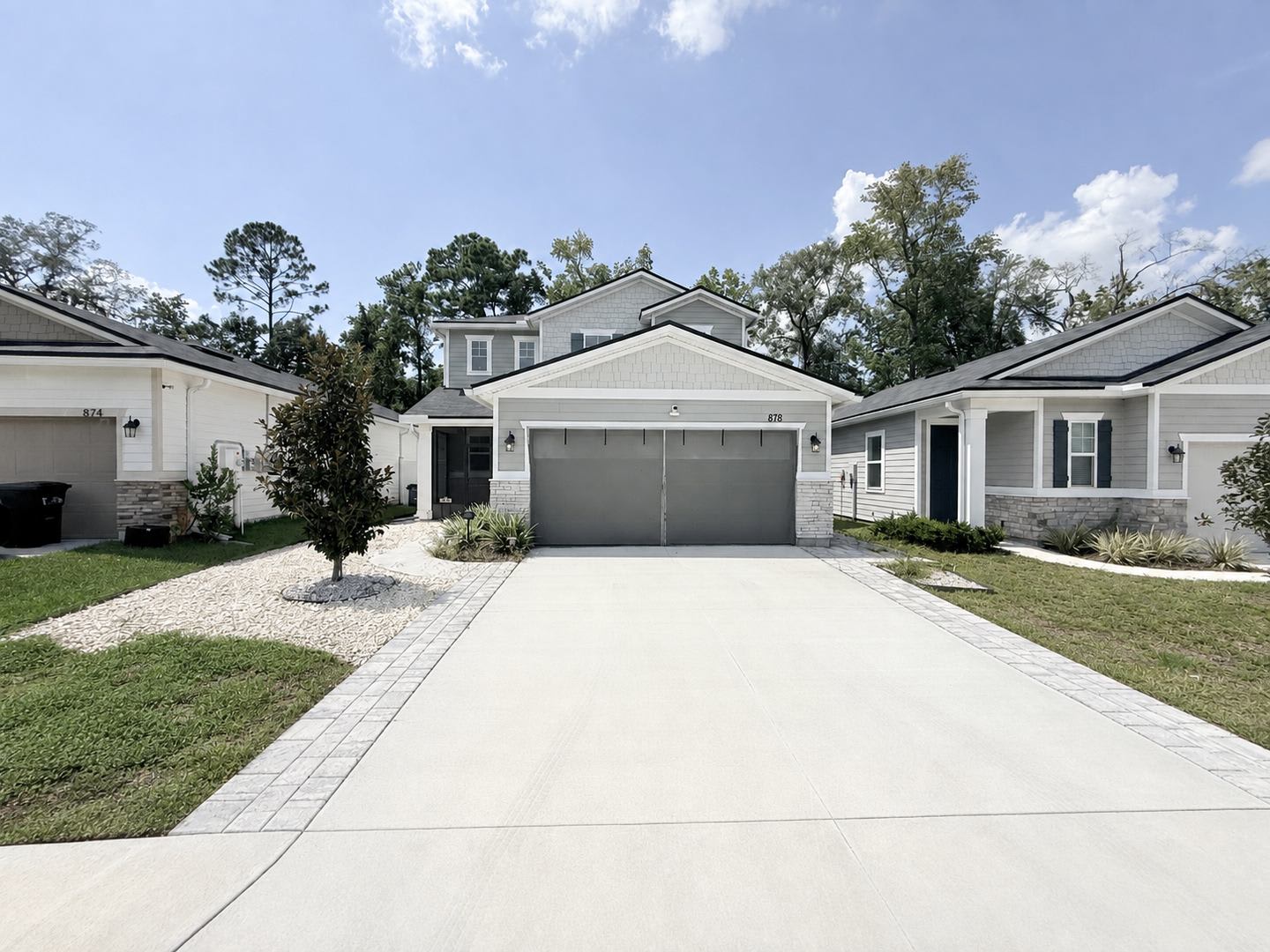Bright & Spacious 4BR Home with Screened Porch & Paver Patio – photo 1