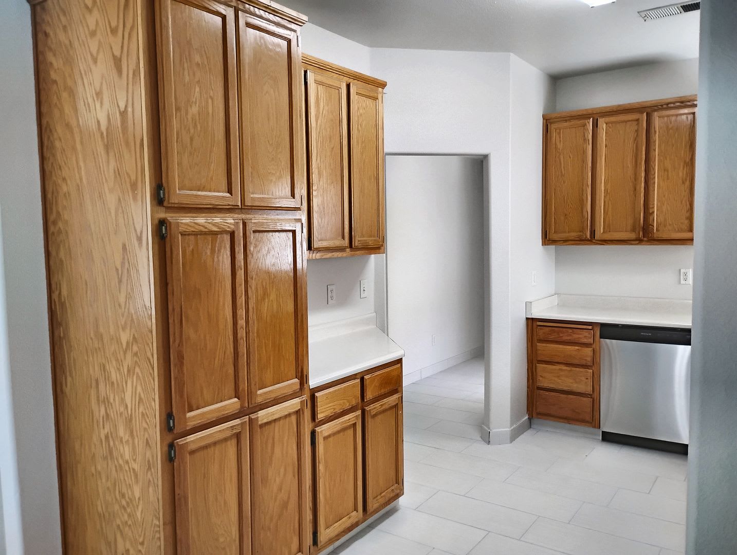 3-Bedroom, 2-Bath Single-Story Home for Rent — 628 Gateway Dr, Merced – photo 4