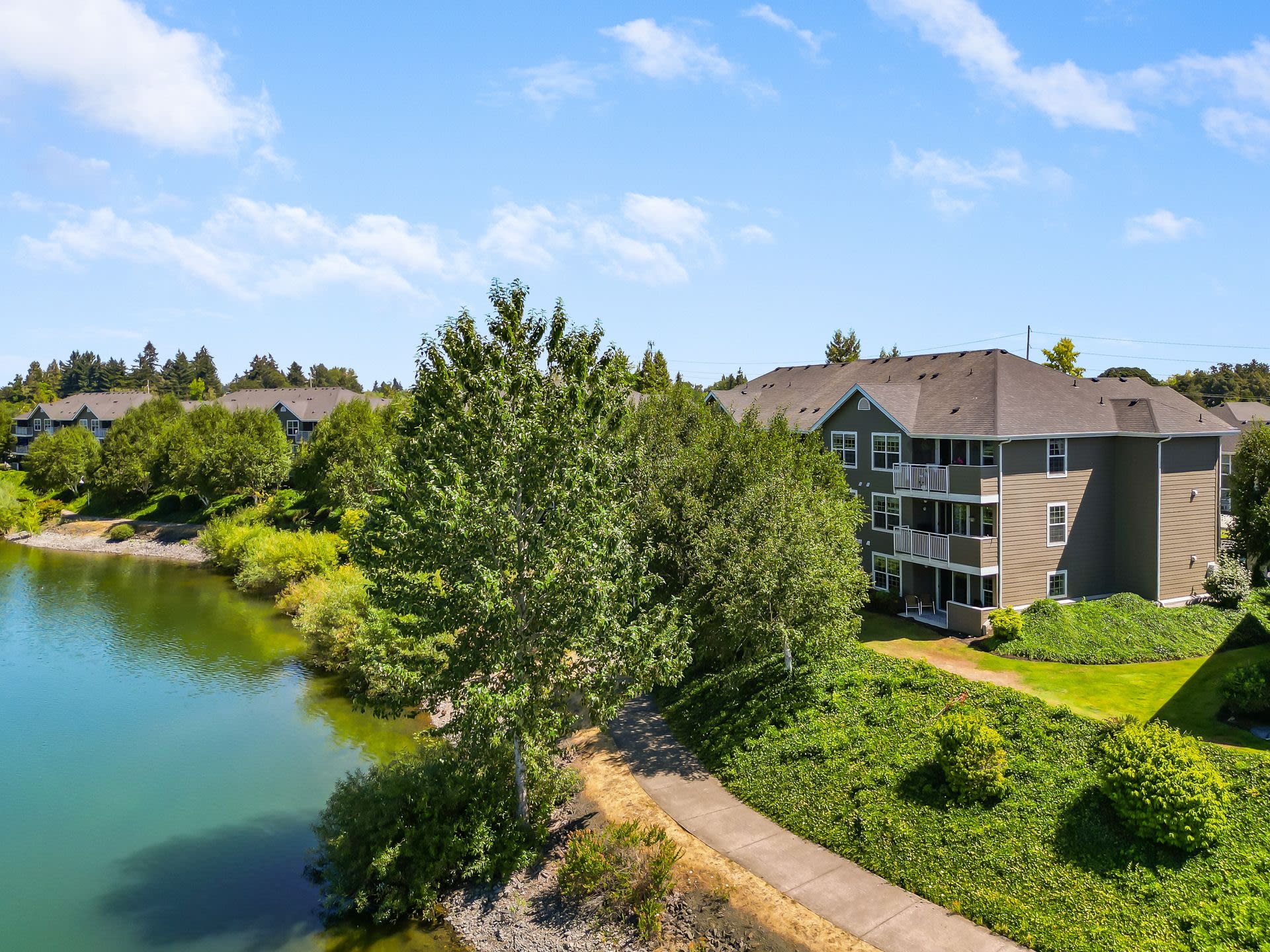 Lakepoint at Inland Shores – photo 4