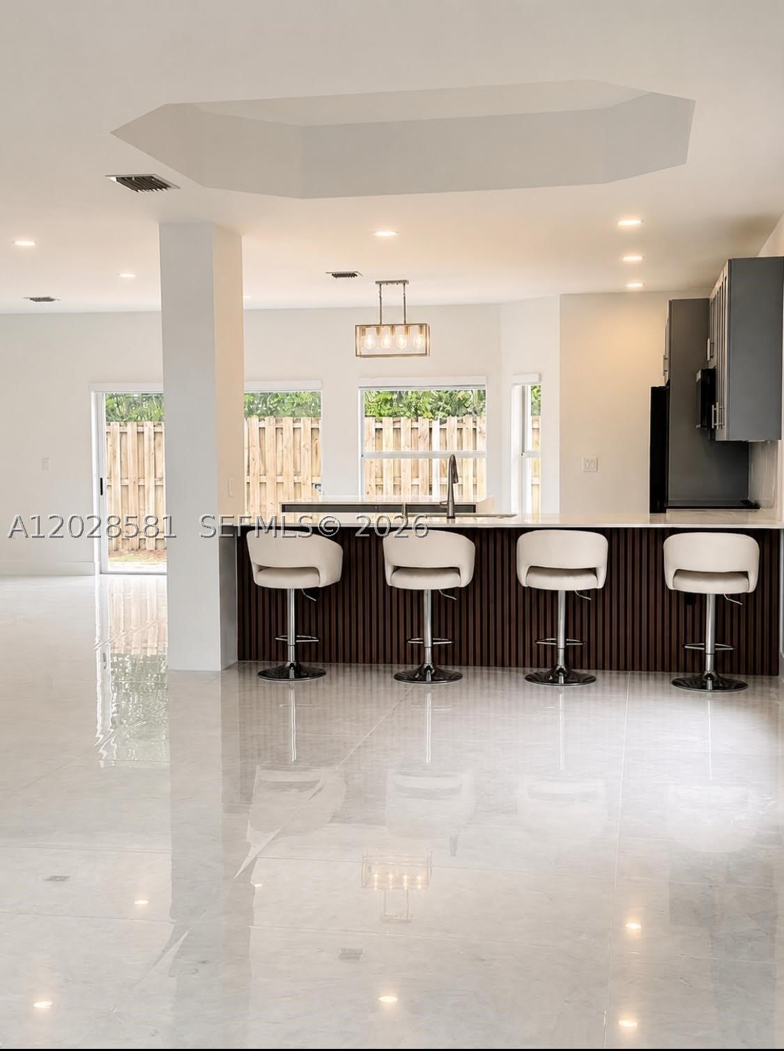 11244 NW 58th Ter – photo 3