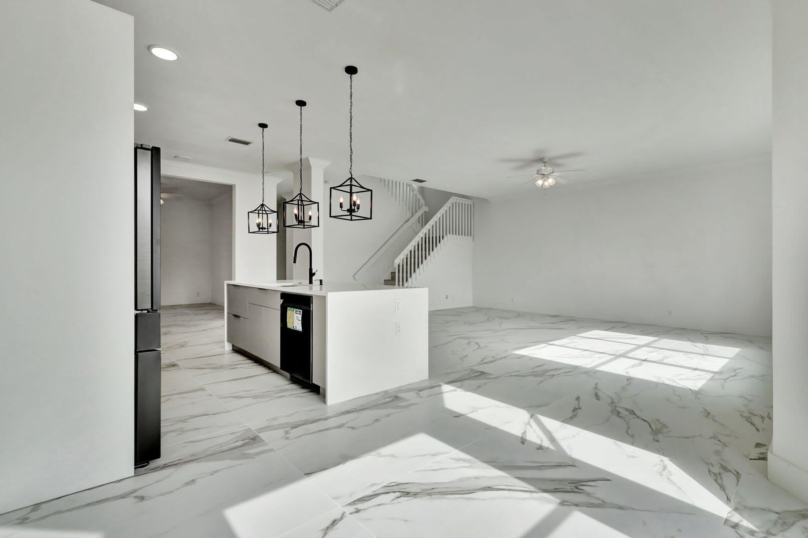9334 MADEWOOD Court – photo 4
