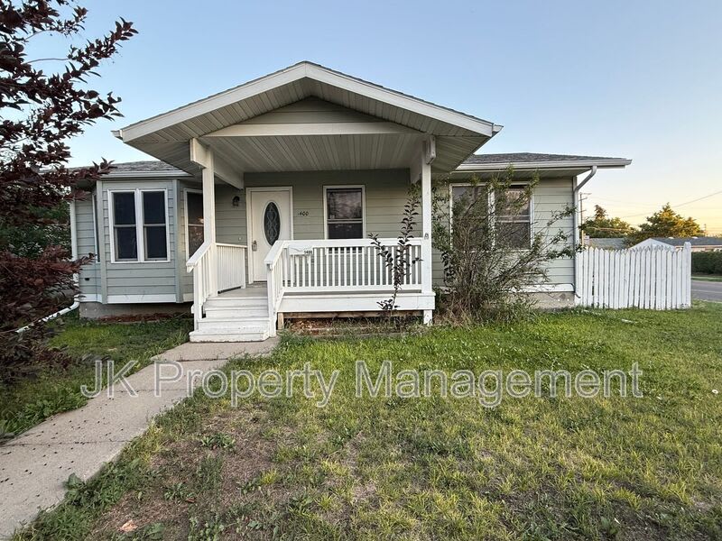 1400 6th Ave S – photo 1