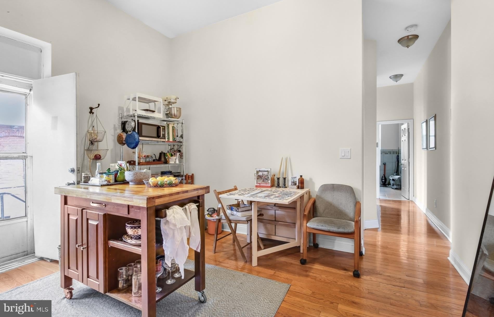 3017 W GIRARD Avenue – photo 3