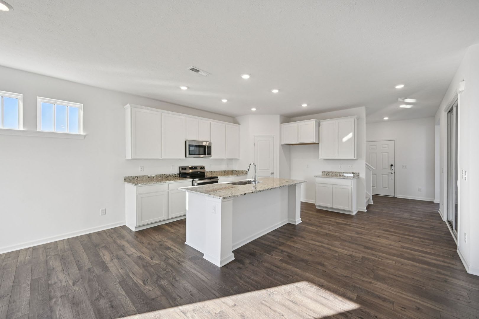 4BD Brand New Home at Hobbs Station! Minutes from Perry Crossing! – photo 5
