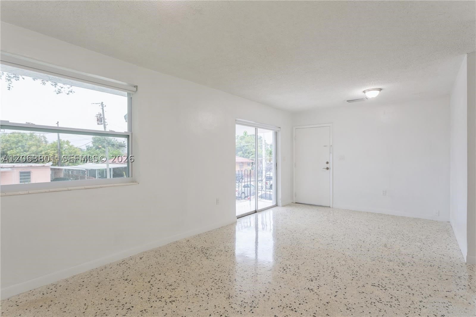 3290 NW 4th St – photo 4