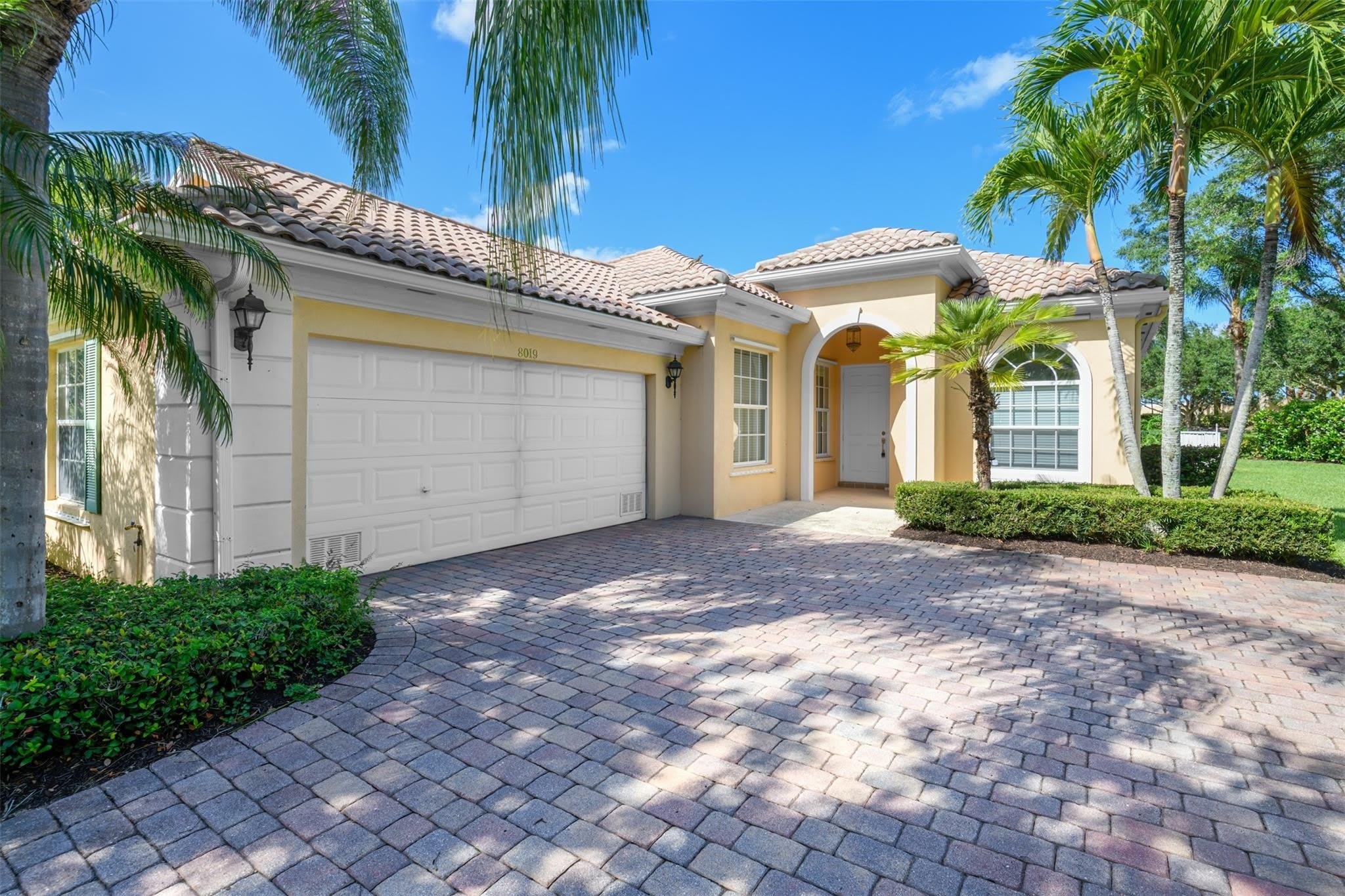 8019 Nevis Place – photo 2