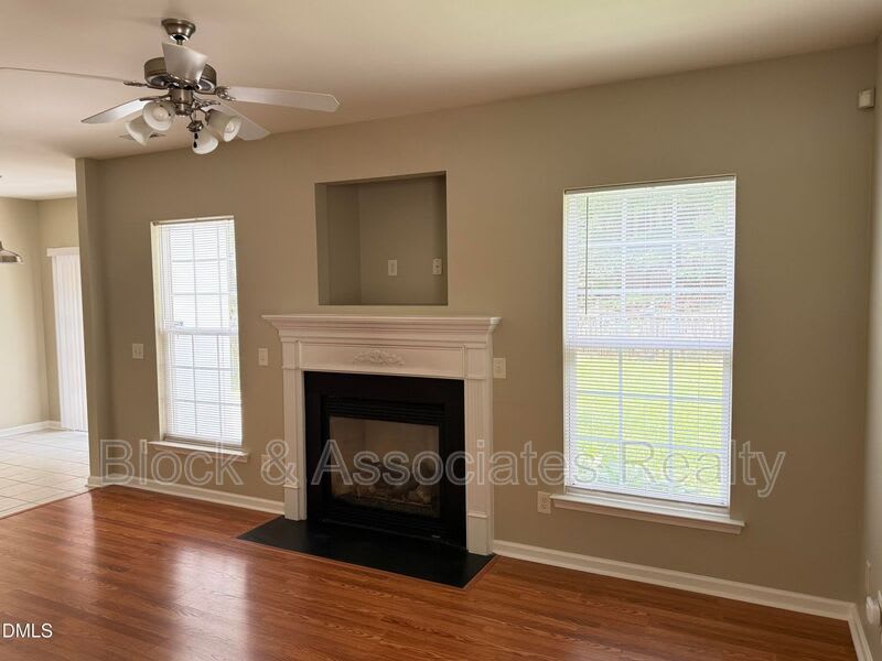 1414 Crimson Creek Drive – photo 3