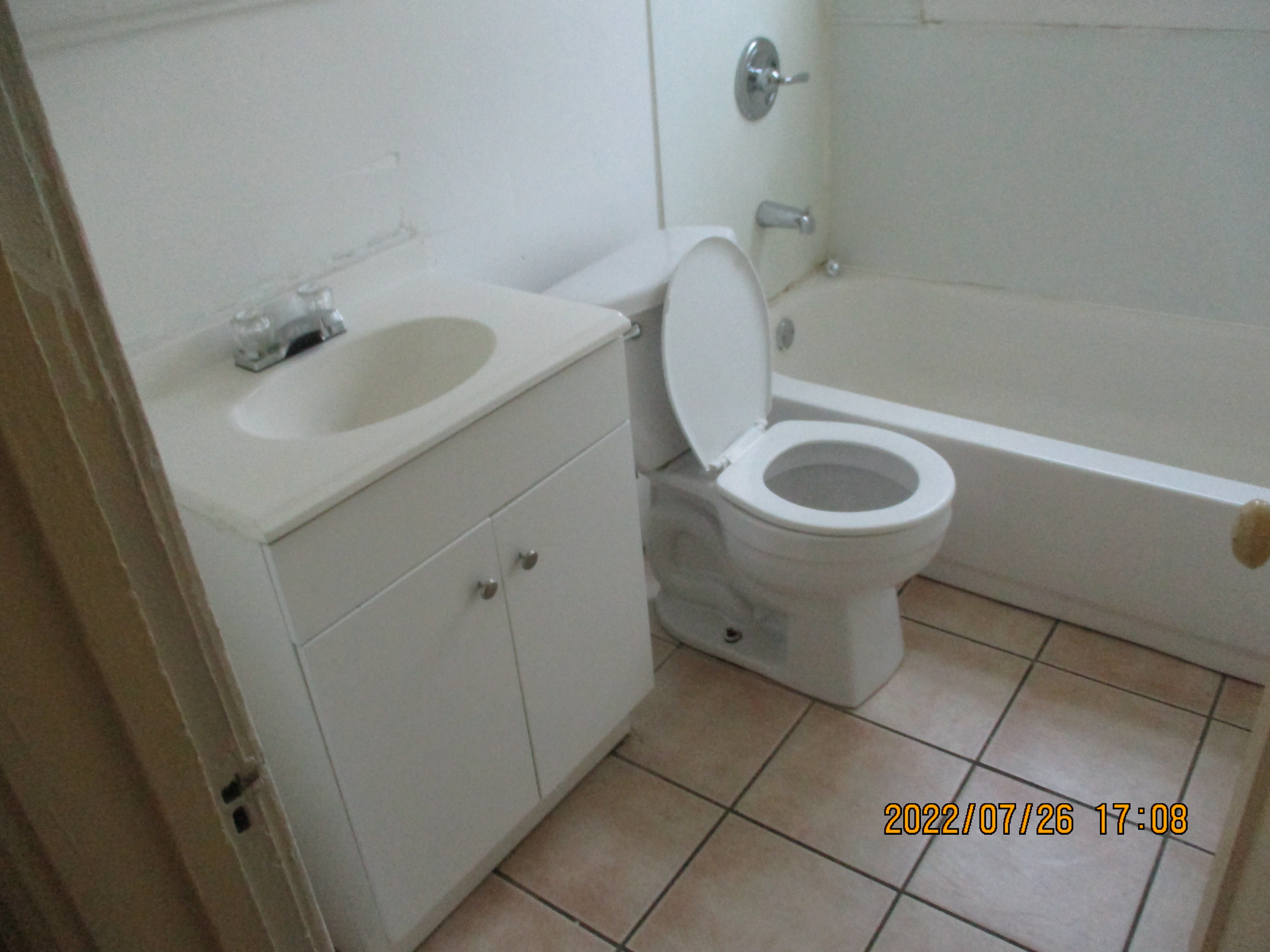 19989 Cameron St 2nd Fl – photo 2