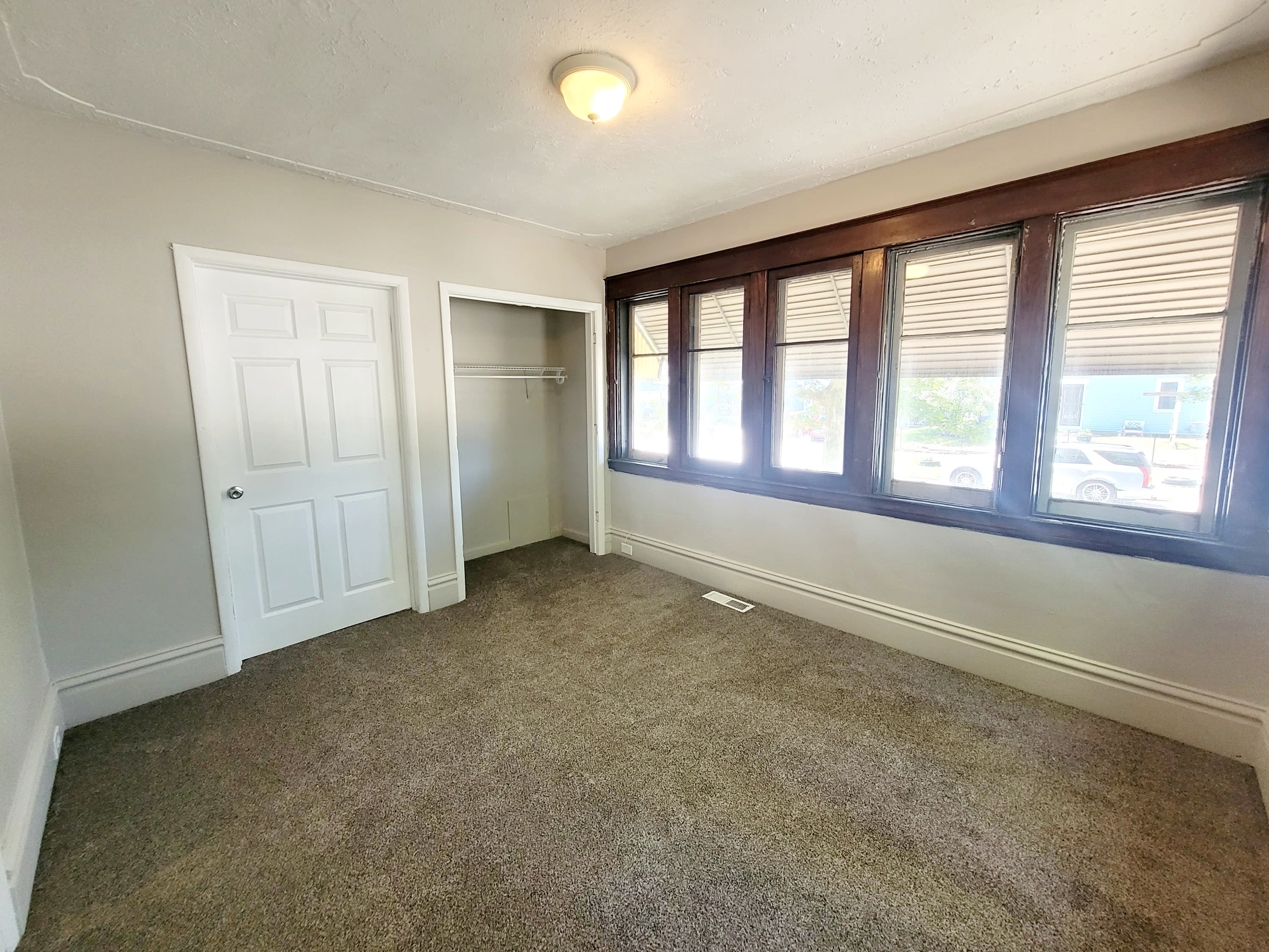 700 Prince Street Southeast – photo 5