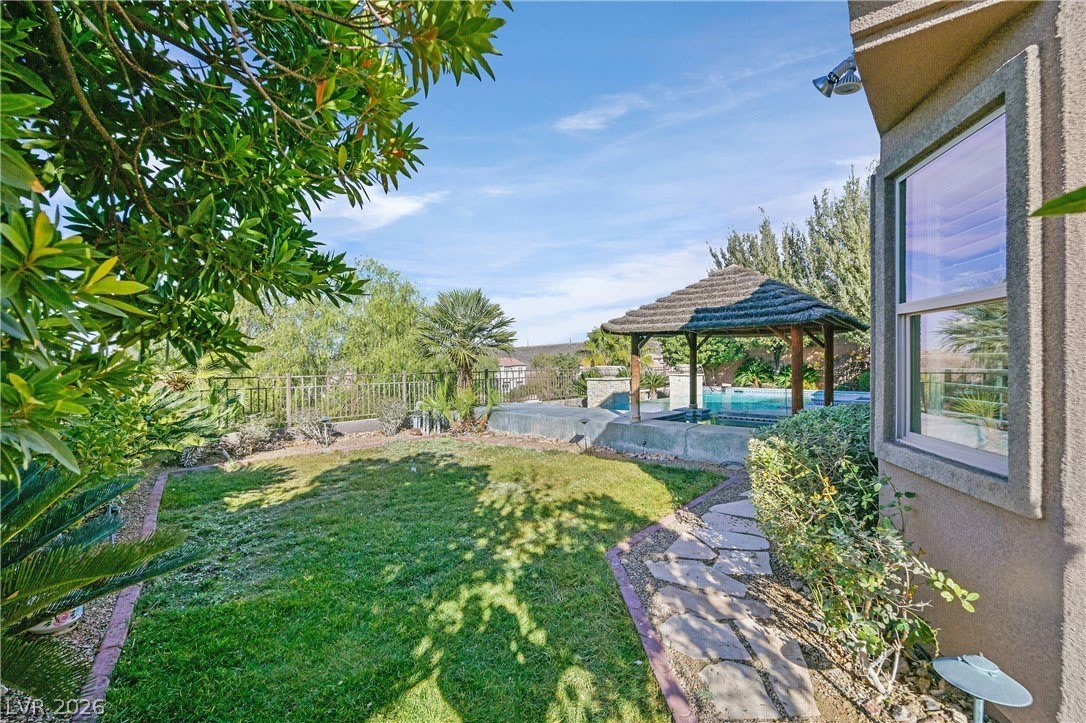 2184 Pont National Drive – photo 5