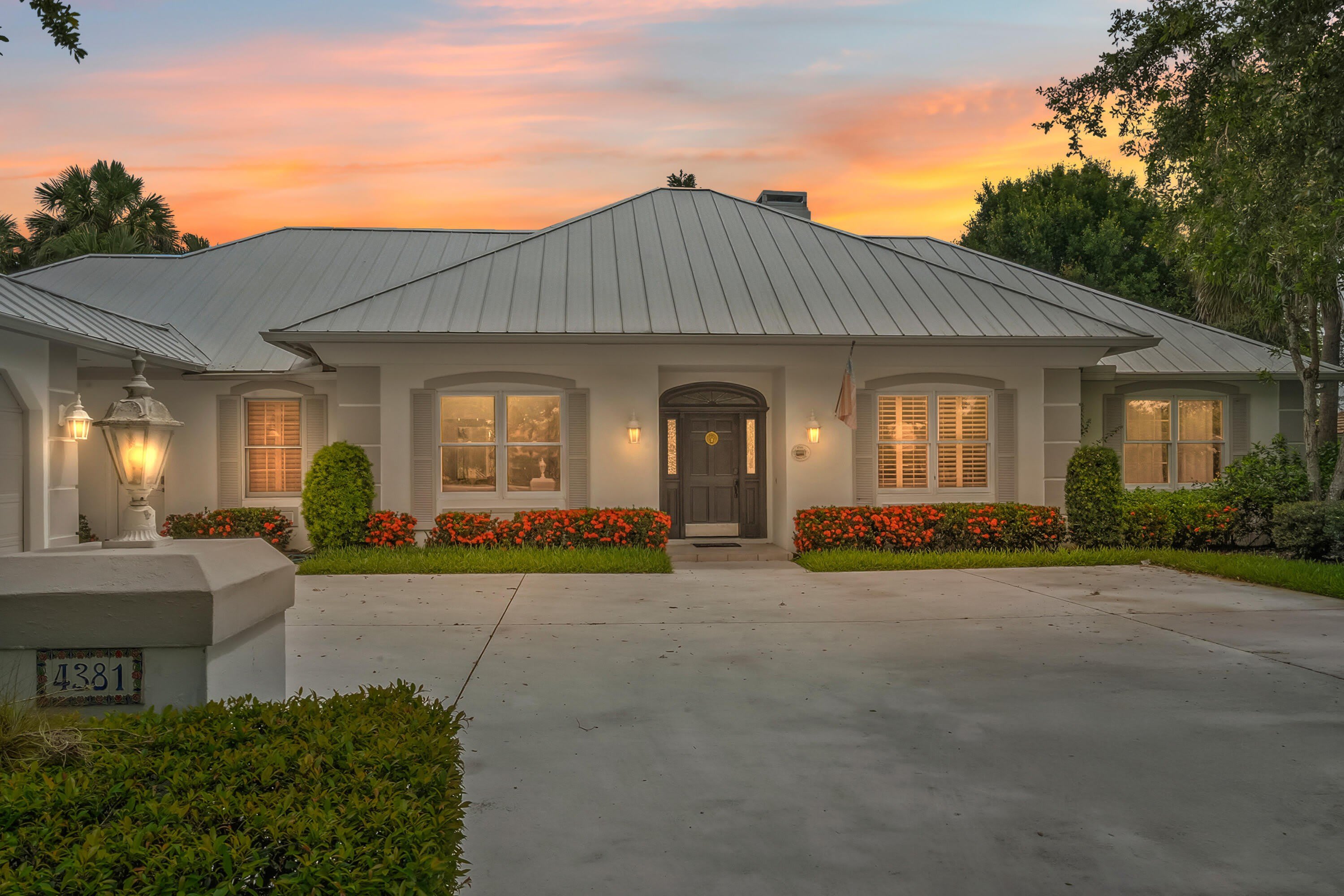 4381 SW Parkgate Boulevard – photo 4