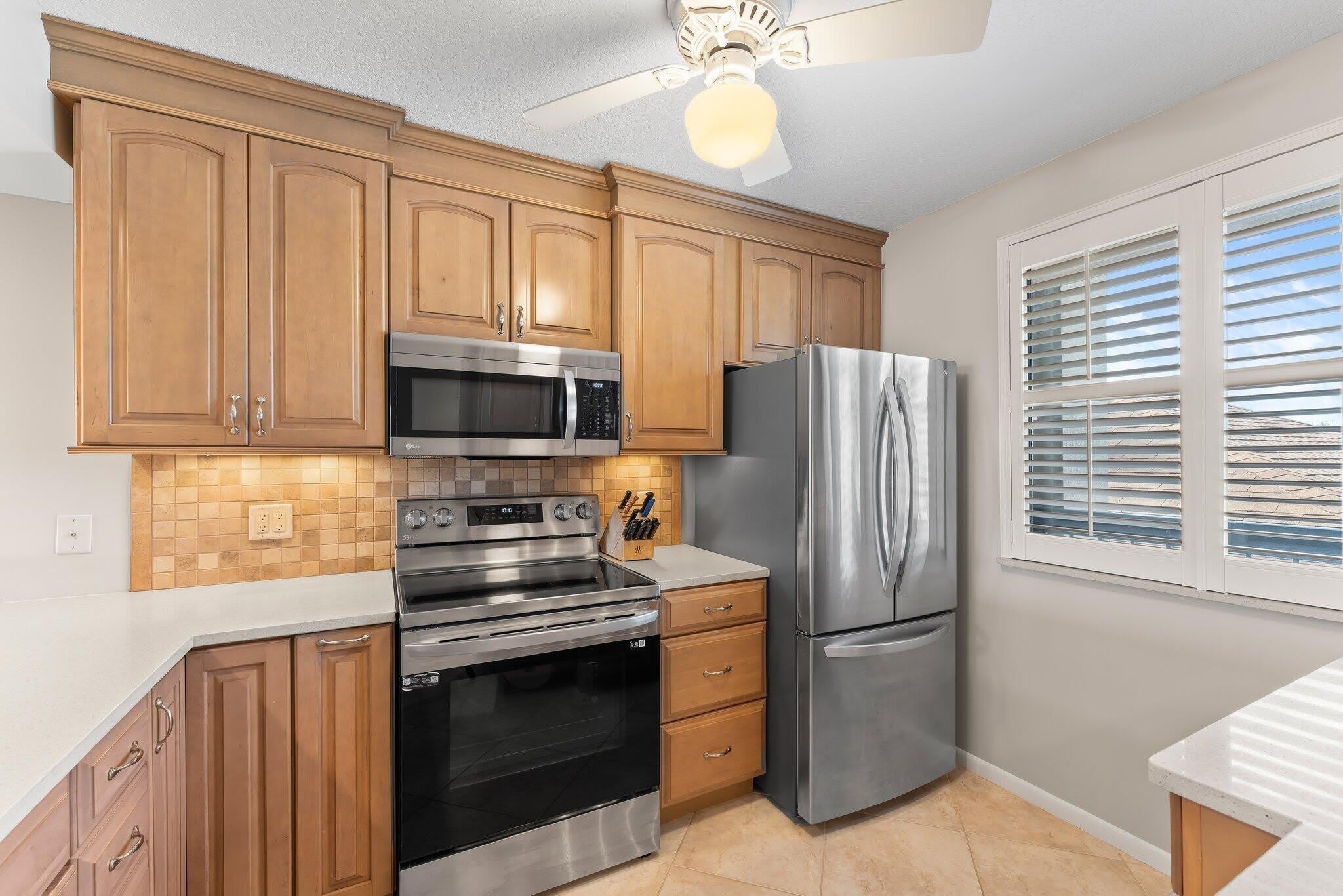 601 S Seas Drive – photo 3