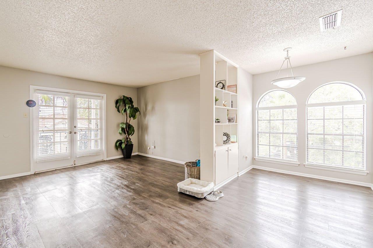 French Place – photo 5