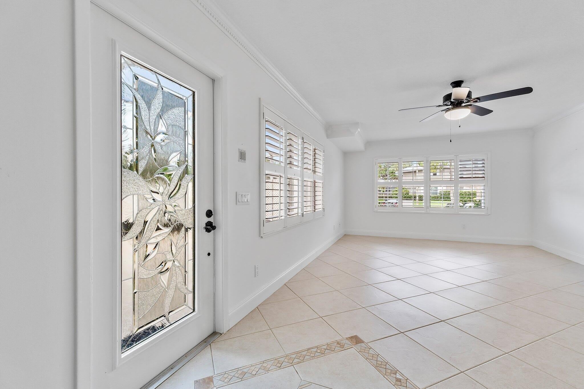 2406 Sw Danbury Lane – photo 3