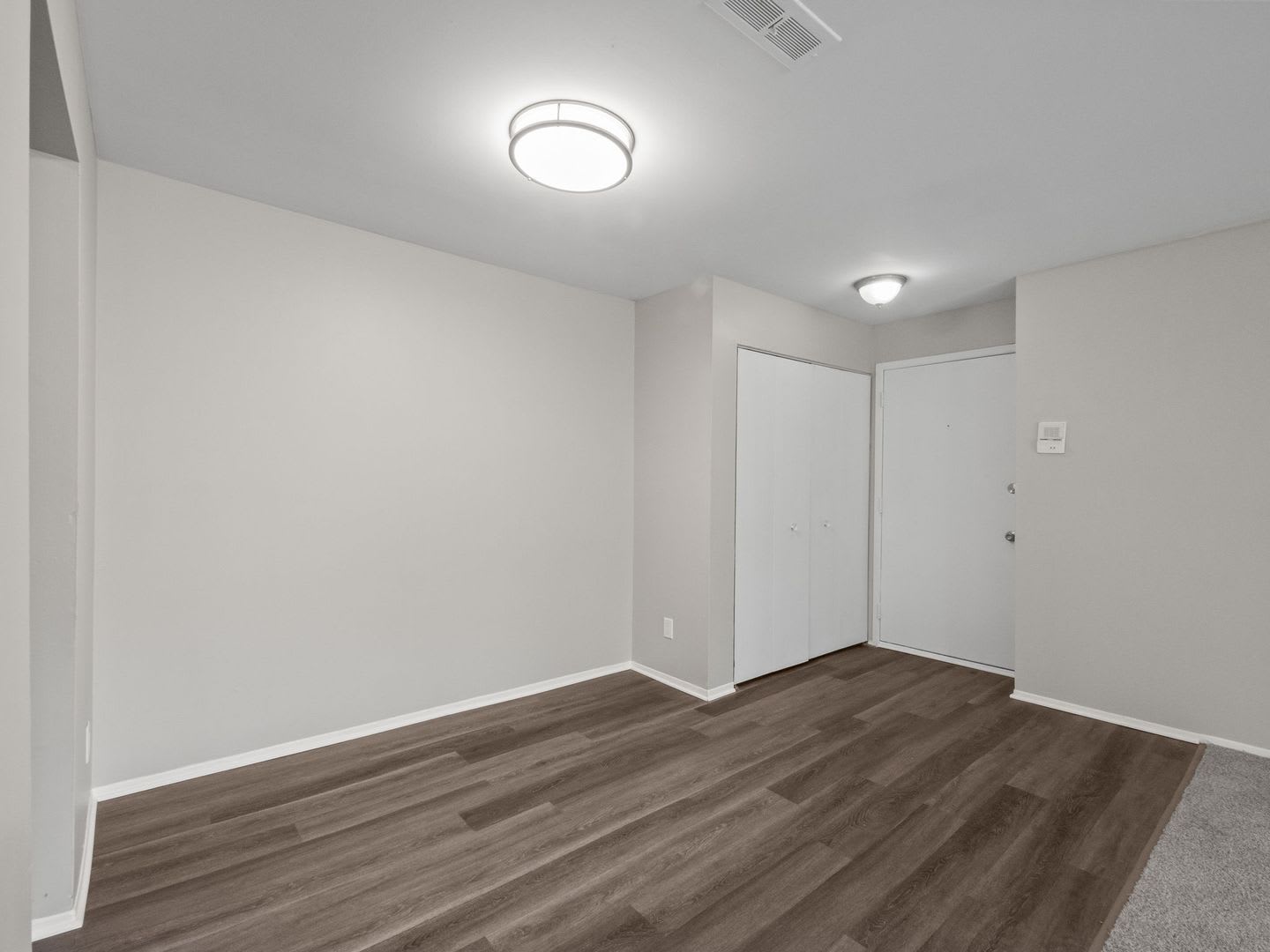 Chalet Villa Apartments – photo 5