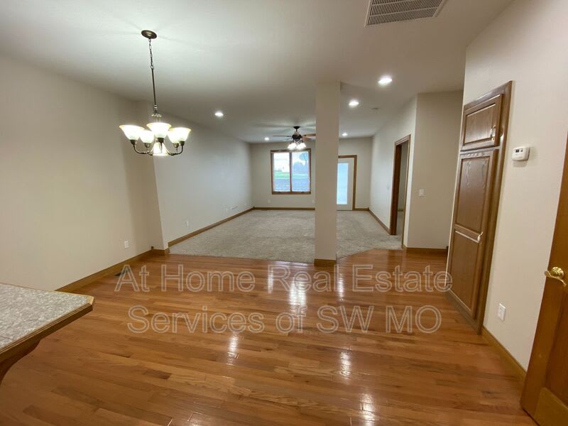 5601 N 17th – photo 3