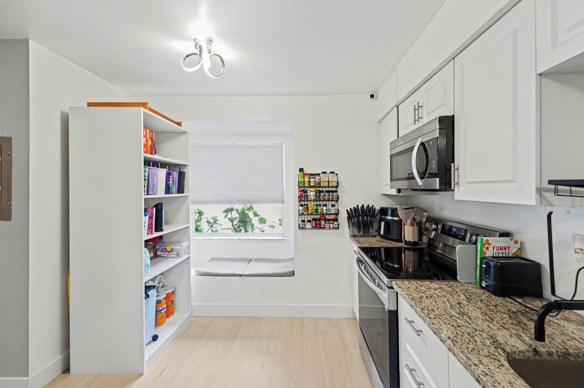 1819 Clearbrooke Dr – photo 4