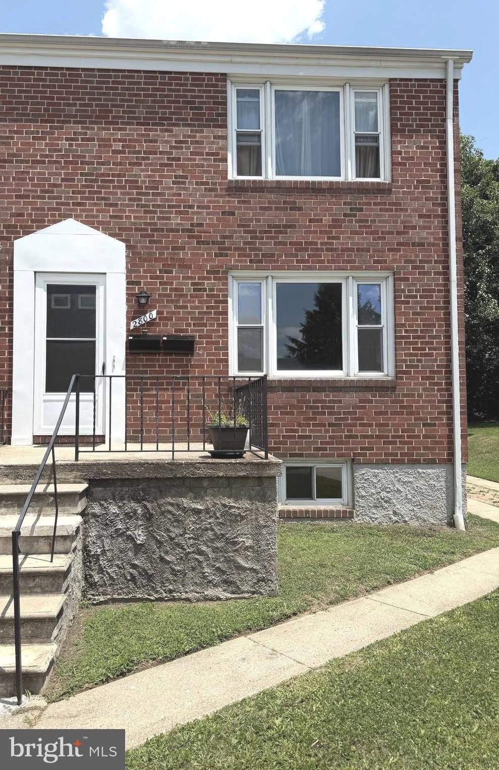 2800 SHIREY Avenue – photo 1
