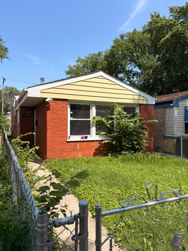 1248 West 108th Place – photo 2