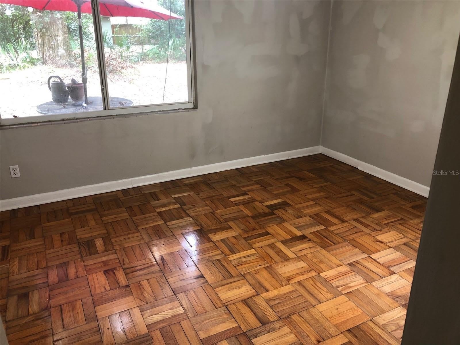 304 NW 36TH Street – photo 3