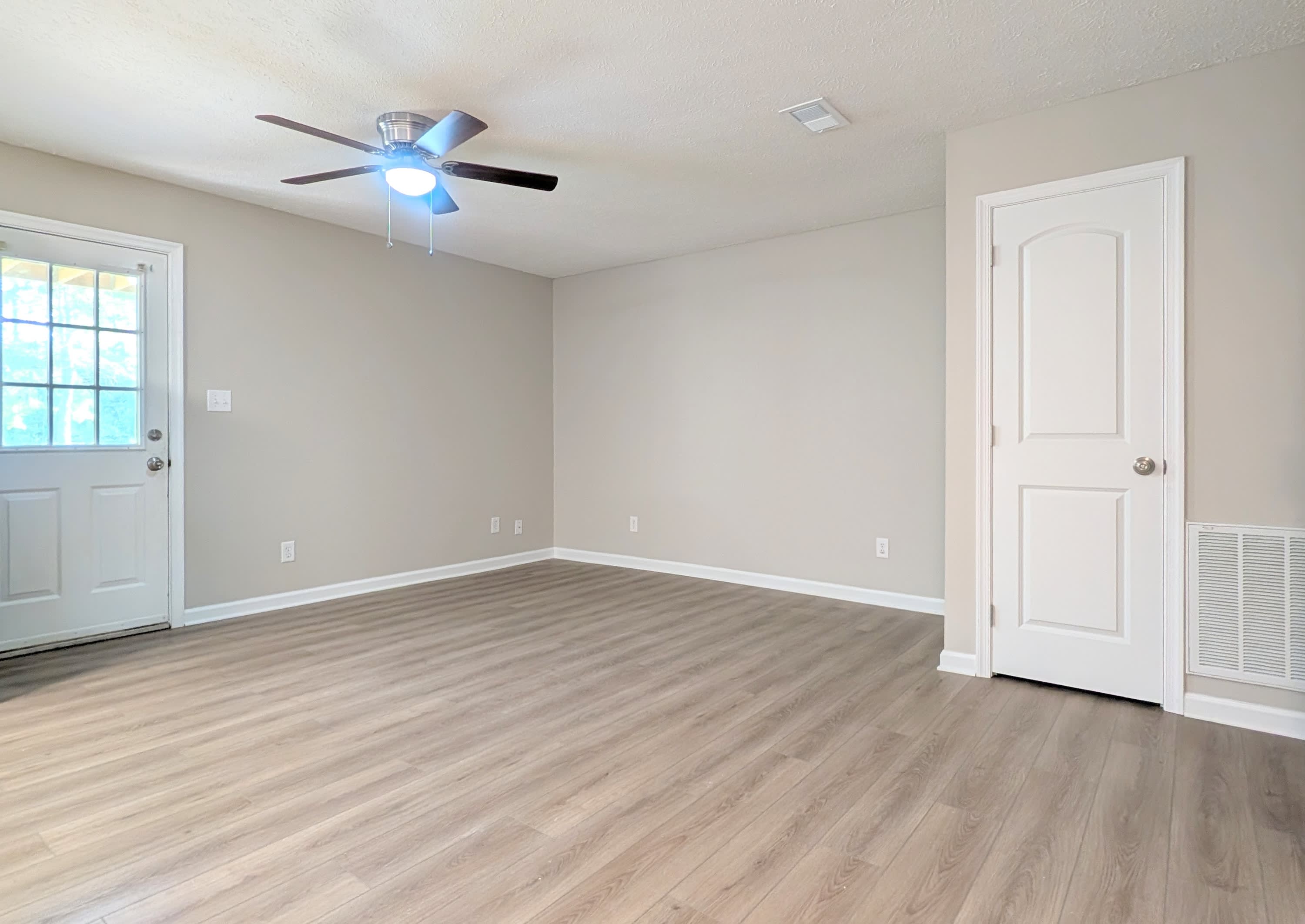 185 Moss Creek Drive C – photo 3