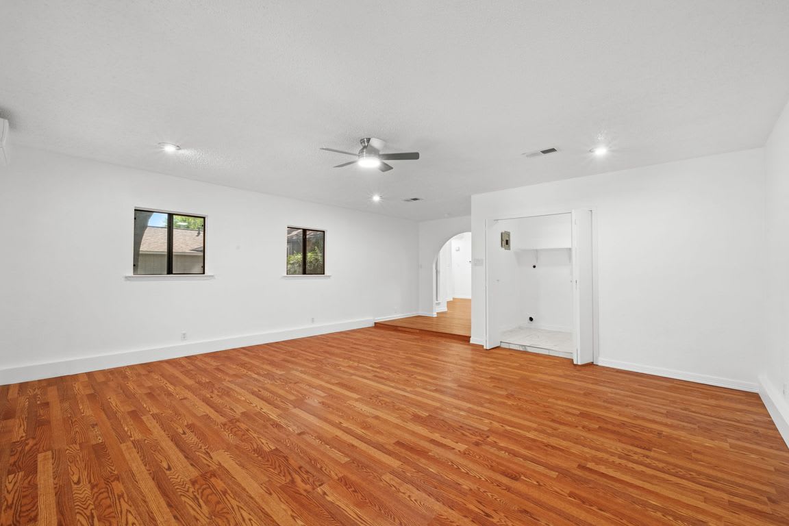 13934 Mission Valley – photo 4