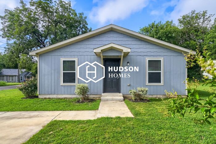 306 Harvey Street – photo 1