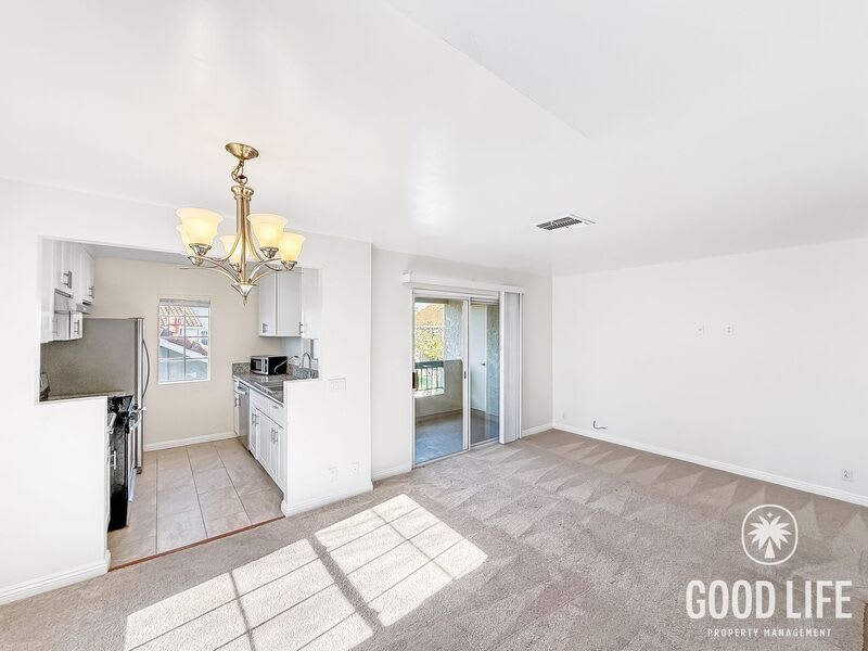 10828 Aderman Ave – photo 3