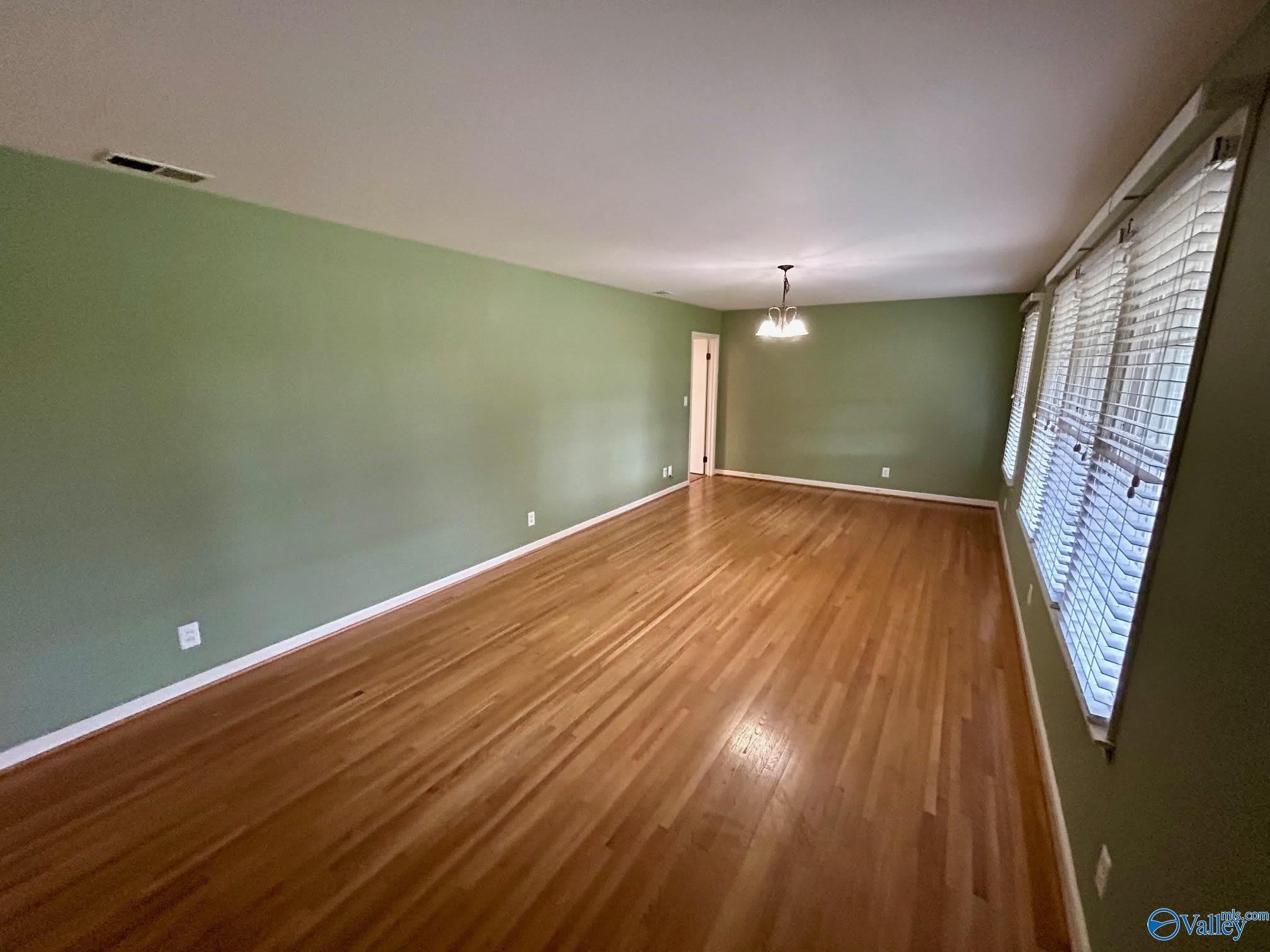 5623 Alta Dena Street – photo 3