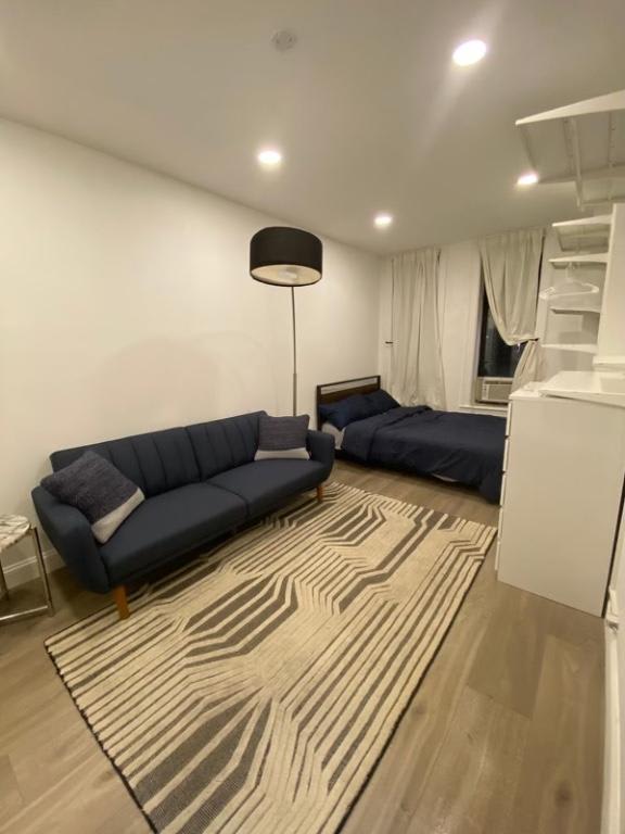 170 East 100th Street – photo 4