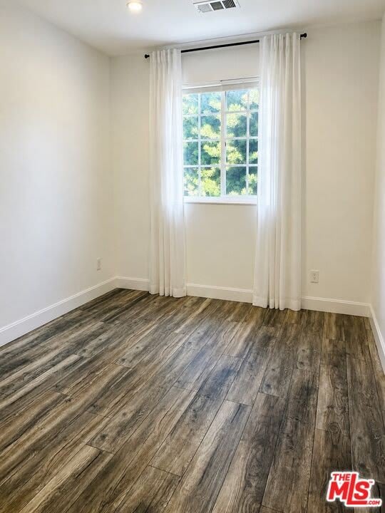 6650 Valley Circle Blvd – photo 5