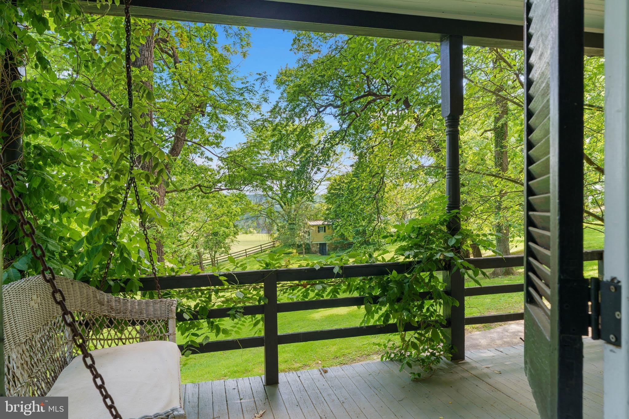 1118 GREENSPRING VALLEY Road – photo 3