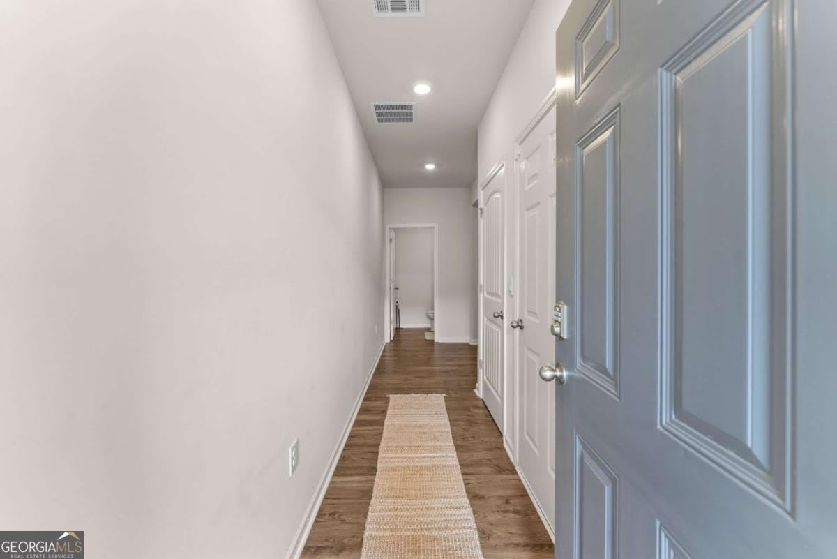 300 Stoneybrook Court – photo 4
