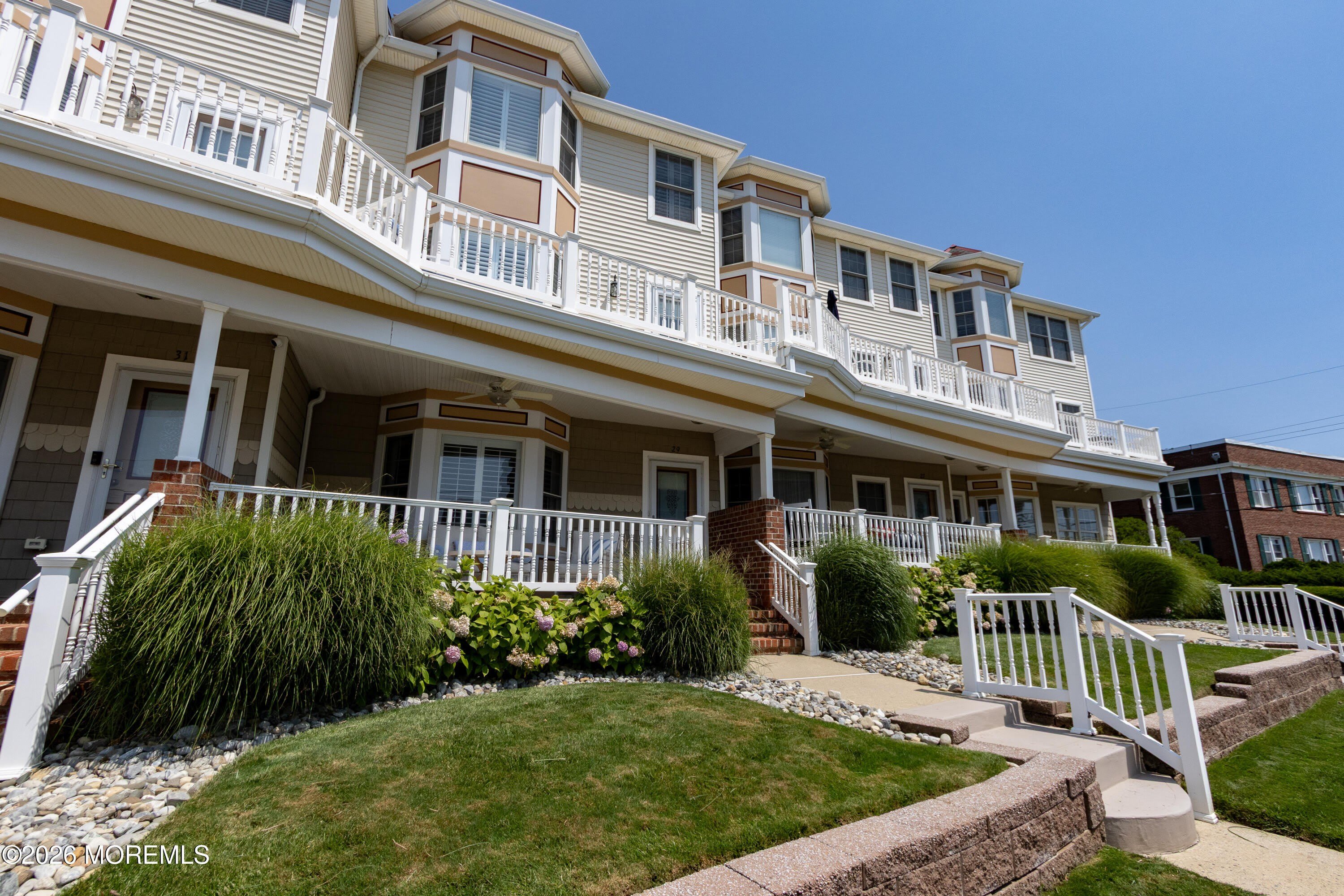 29 Pavilion Avenue – photo 4
