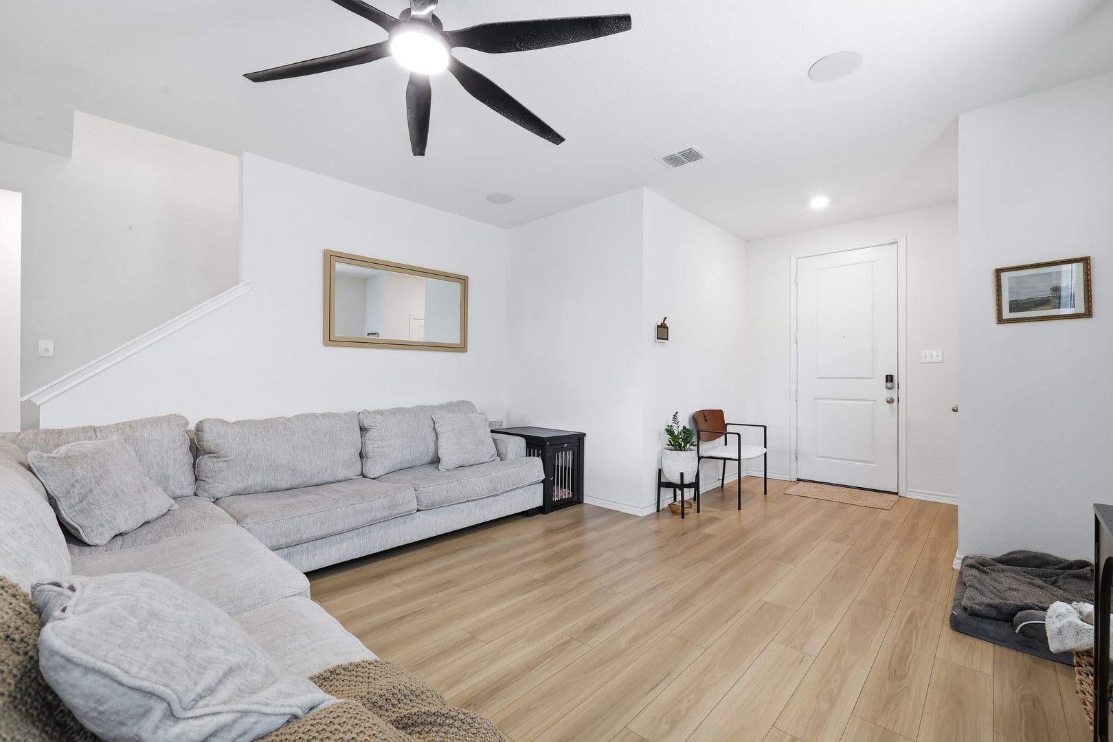 Upgraded Southton Cove Home with Covered Patio & Included Appliances – photo 5
