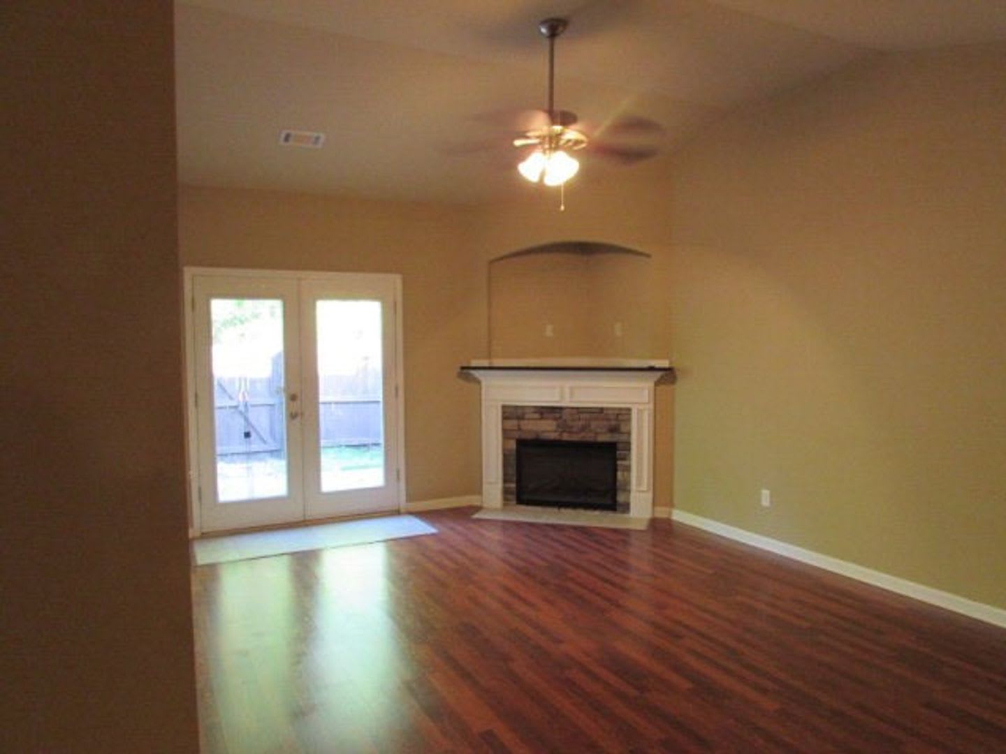 3BR 2BA Townhome off Wrightsboro Rd. – photo 1