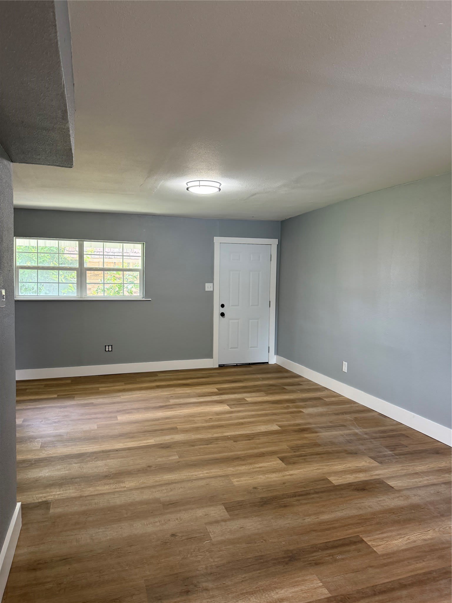 2515 Solomon Drive – photo 2
