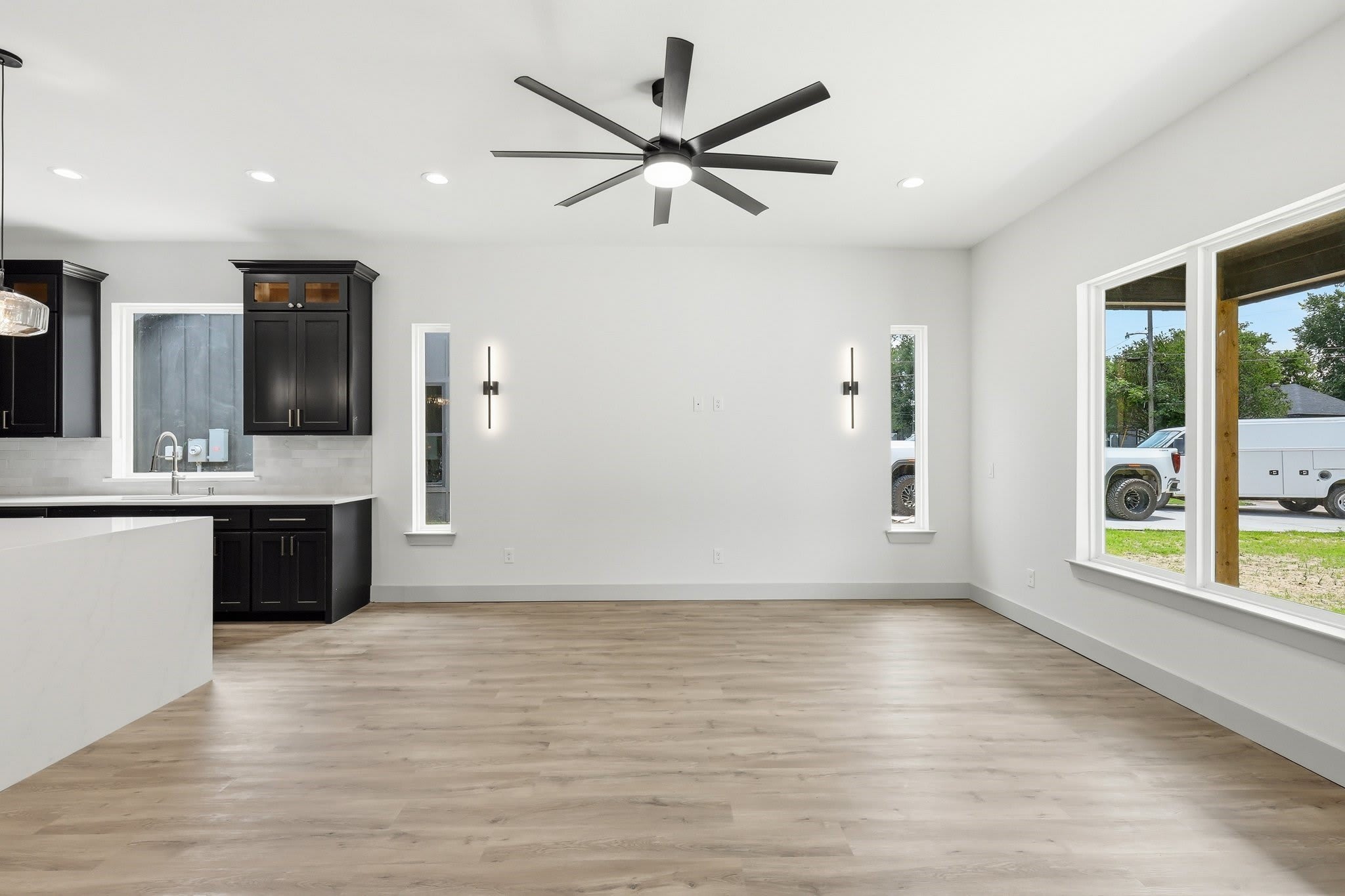 314 W Cobb Street – photo 5