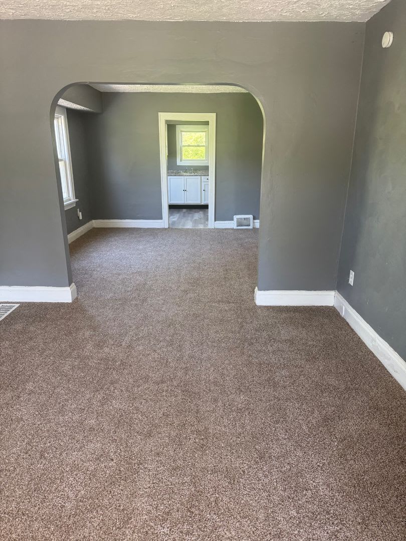 11115 Notre Dame Ave – photo 2