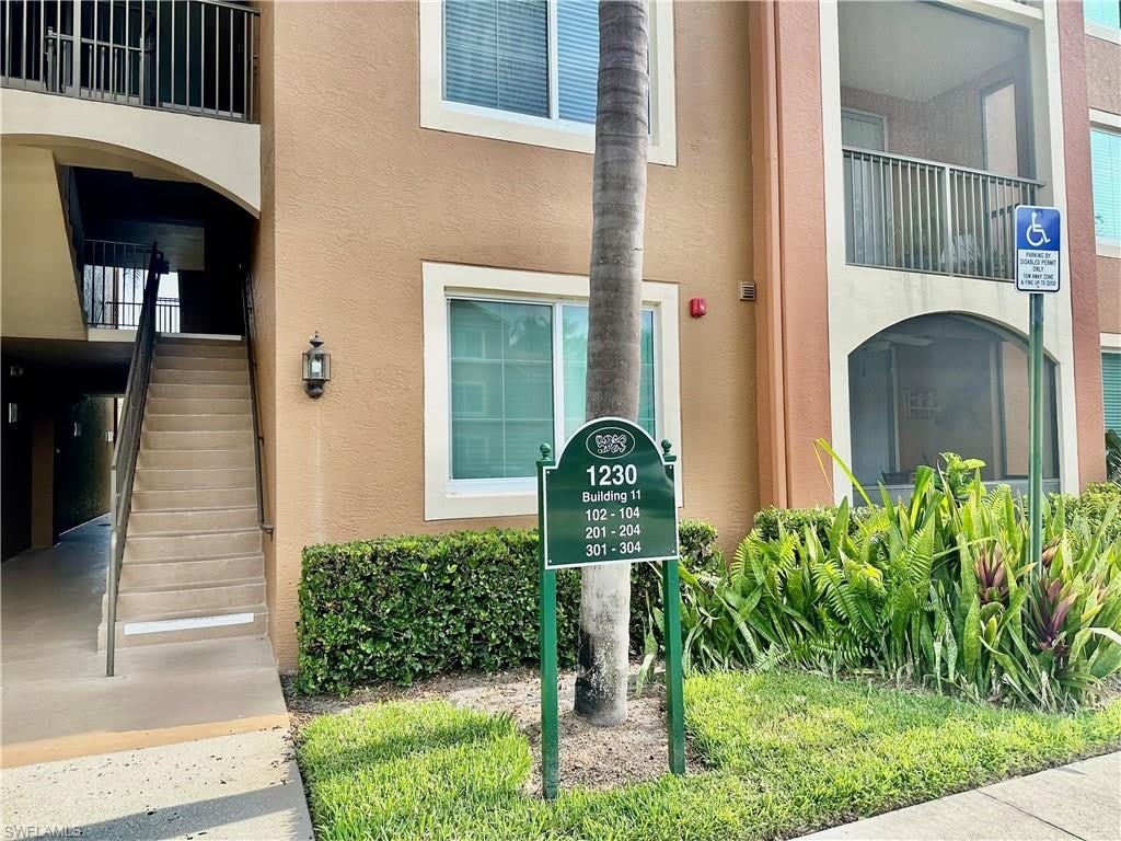 1230 Reserve Way – photo 3