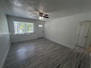 2742 Southwest 32nd Avenue – photo 3